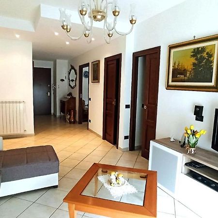 Appartement Il Tulipano à San Bartolomeo Al Mare Extérieur photo