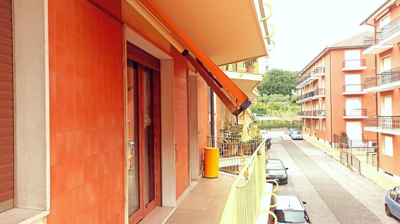 Appartement Il Tulipano à San Bartolomeo Al Mare Extérieur photo